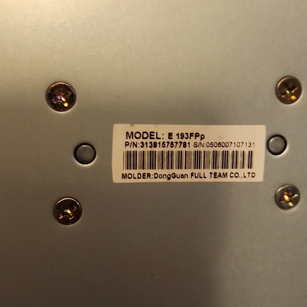 Dell E173FP lcd monitor 17